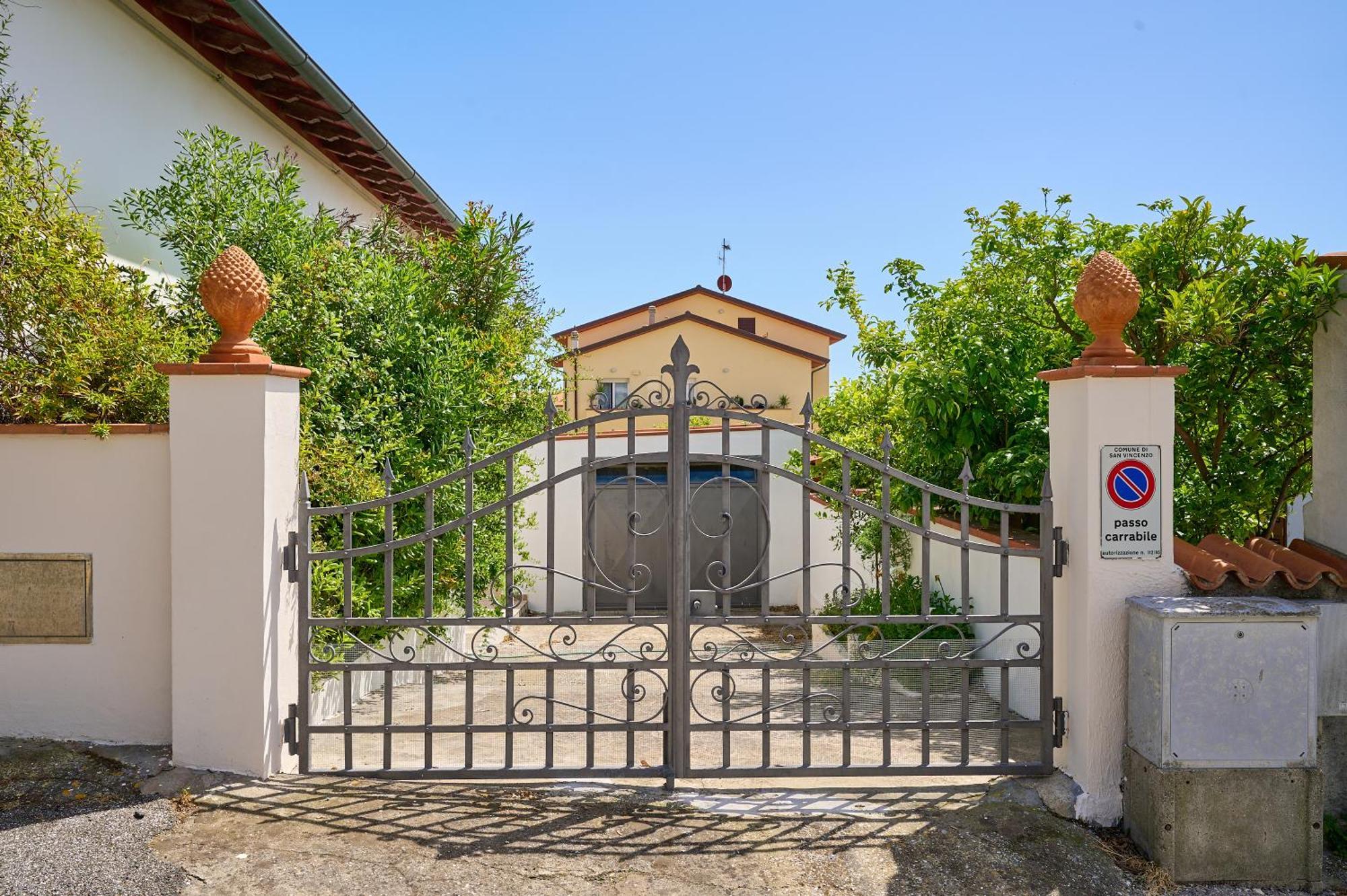 Casa Cipresso Villa San Vincenzo Exterior foto